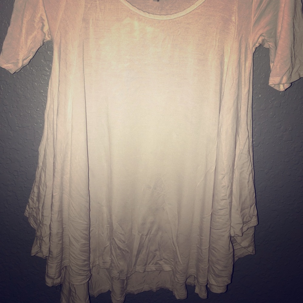 all white hi-low shirt ! ☁️